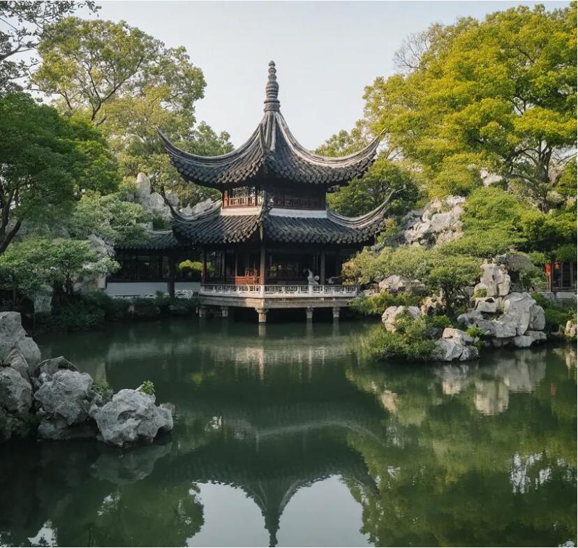 西山区芷蕊餐饮有限公司